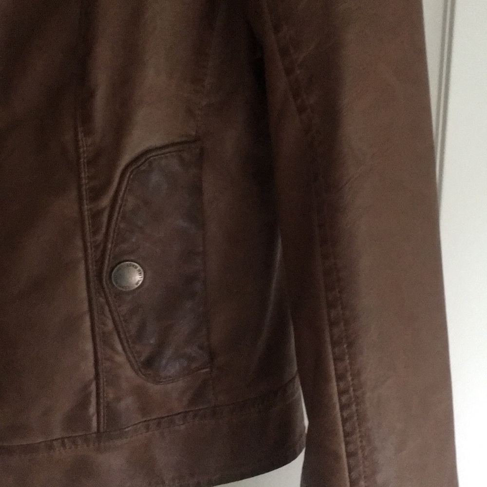 Faux leather jacket - Picture 3 of 6